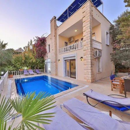 Villa Caretta *